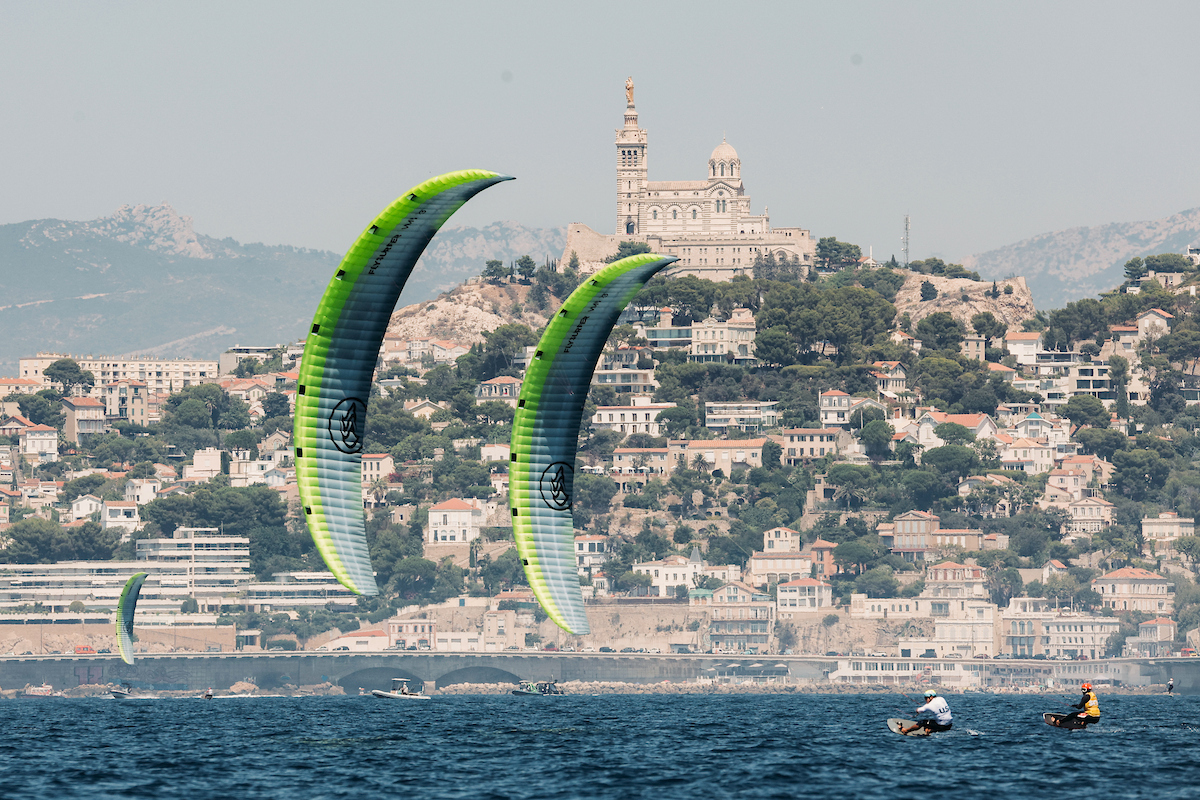 Racing kites over Marseille